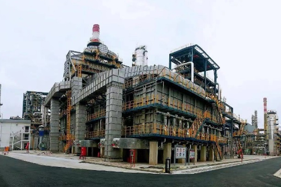 Zhenhai Rafining & Chemical 4 mt/a hydrokrakovací projekt
